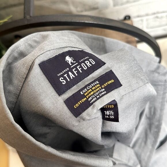 Stafford Executive Non Iron Cotton Pinpoint Oxford Button Down Shirt Size Large - Picture 4 of 4